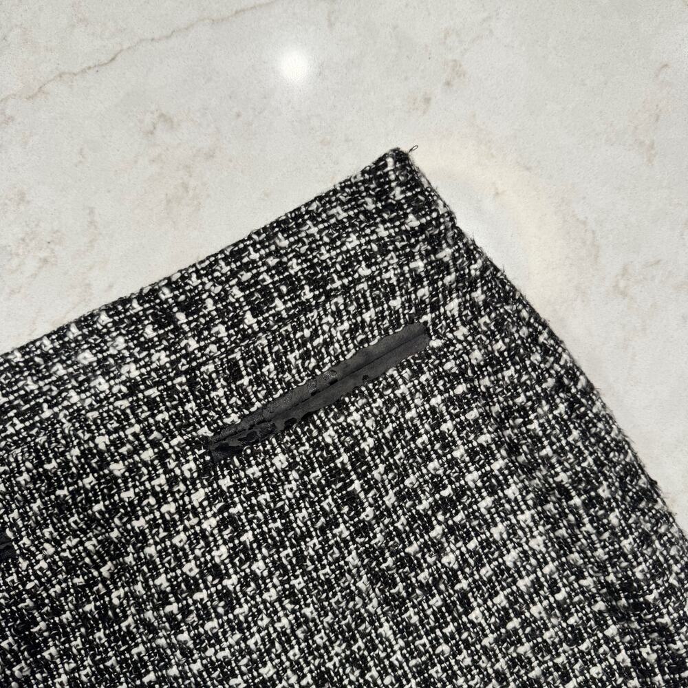 Worthington Black & White Tweed Pencil Skirt Women's 2 Back Slit Preppy Office - Picture 13 of 15